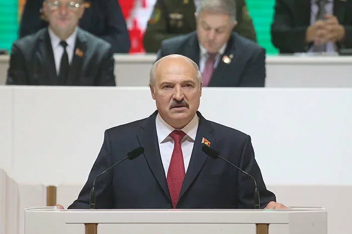 Лукашэнка падчас выступу на V Усебеларускім народным сходзе, president.gov.by
