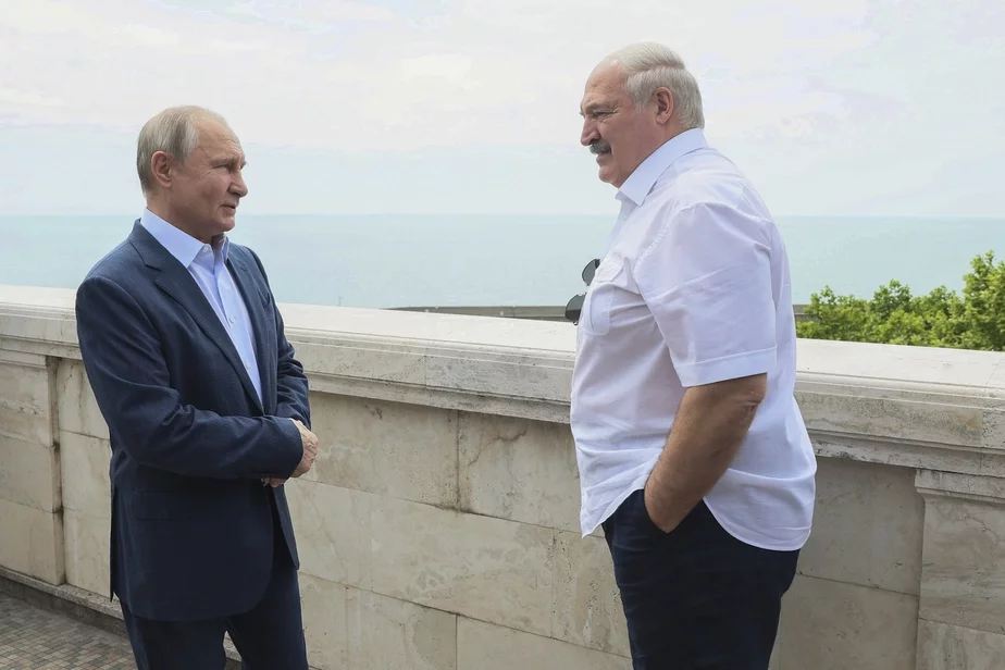 Аляксандр Лукашэнка і Уладзімір Пуцін. 8 чэрвеня 2023 года. Фота Gavriil Grigorov Sputnik Kremlin Pool Photo via AP