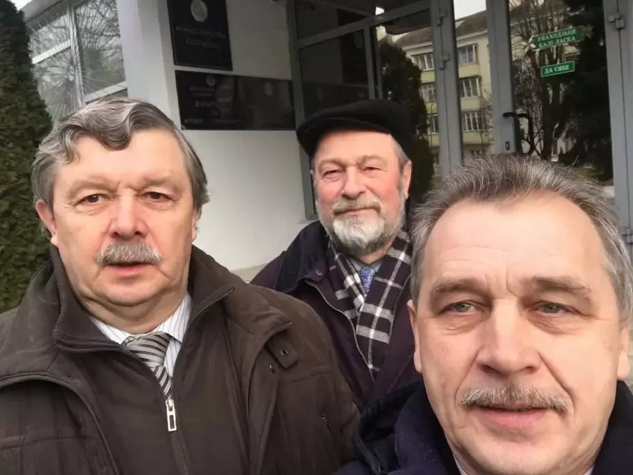 Экс-дэпутаты Калякін, Трусаў і Лябедзька, фота з фэйсбука.