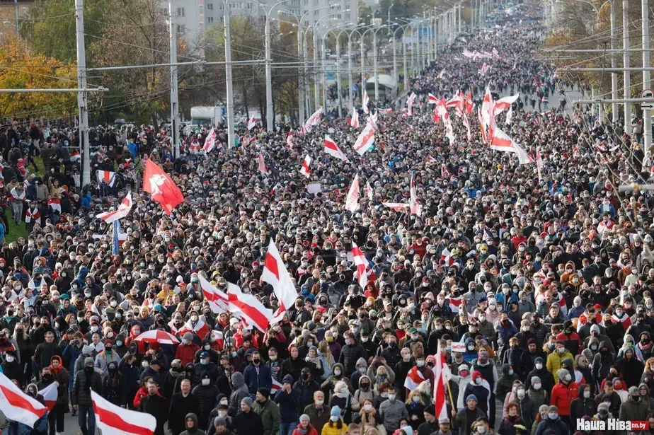 Партизанский марш в Минске. Фото Надежды Бужан