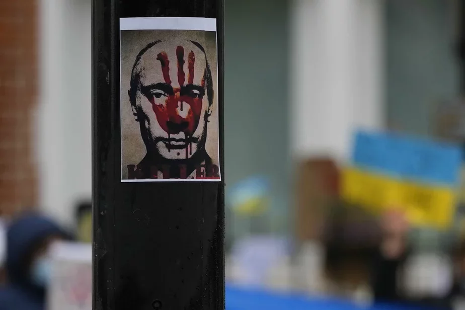 Плакат супраць прэзідэнта Расіі Пуціна ў Лондане, 1 сакавіка 2022 г. Фота: AP