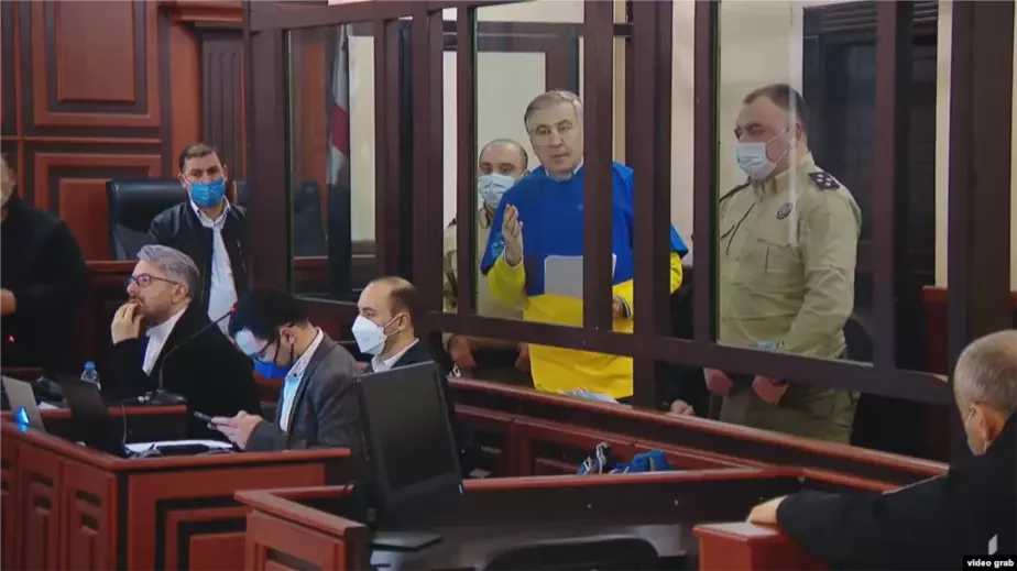 Саакашвили в суде. Май 2022 года. Скрин видео